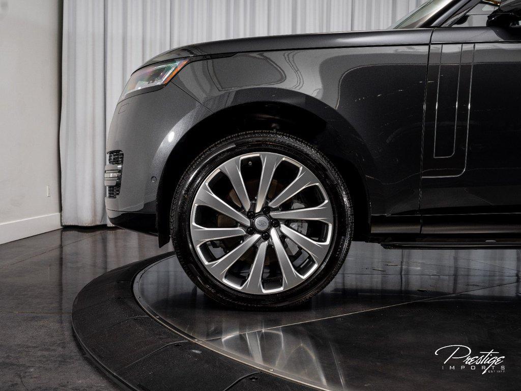 2025 Land Rover Range Rover P530 SE LWB North Miami Beach FL