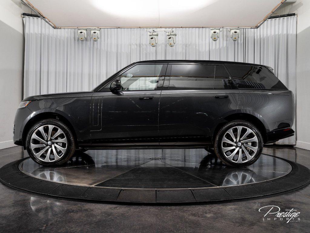 2025 Land Rover Range Rover P530 SE LWB North Miami Beach FL