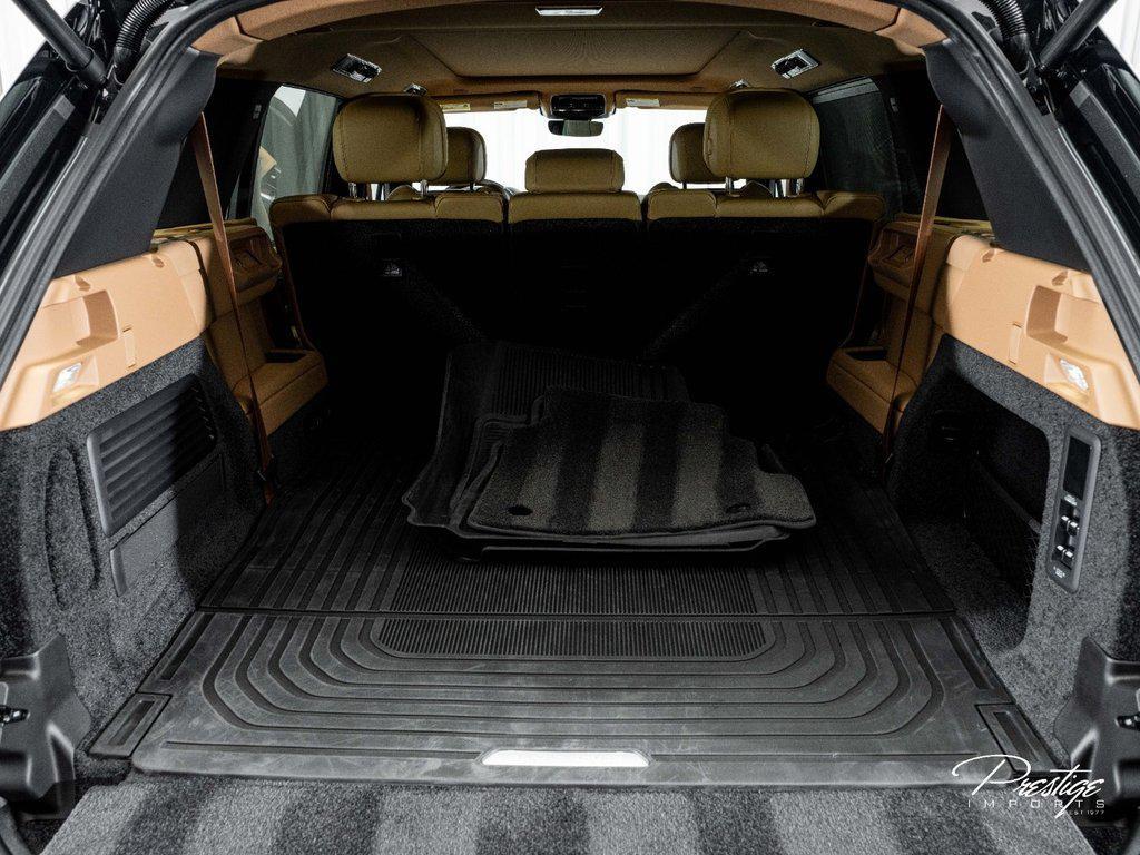 2025 Land Rover Range Rover P530 SE LWB North Miami Beach FL