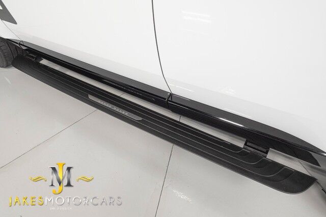 2025 Land Rover Range Rover P530 SE *ONLY 5700 MILES* *1-OWNER* San Diego CA