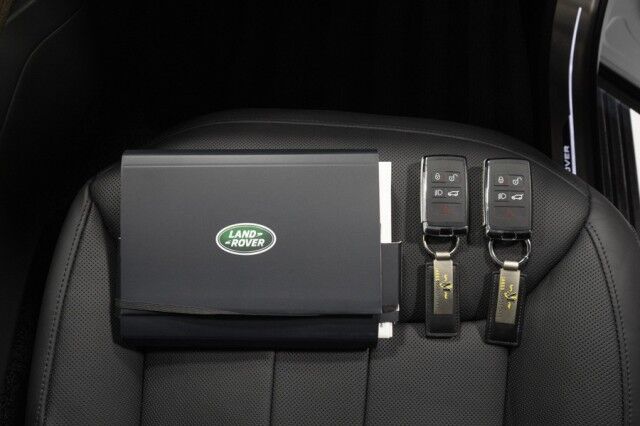 2025 Land Rover Range Rover P530 SE *ONLY 5700 MILES* *1-OWNER* San Diego CA