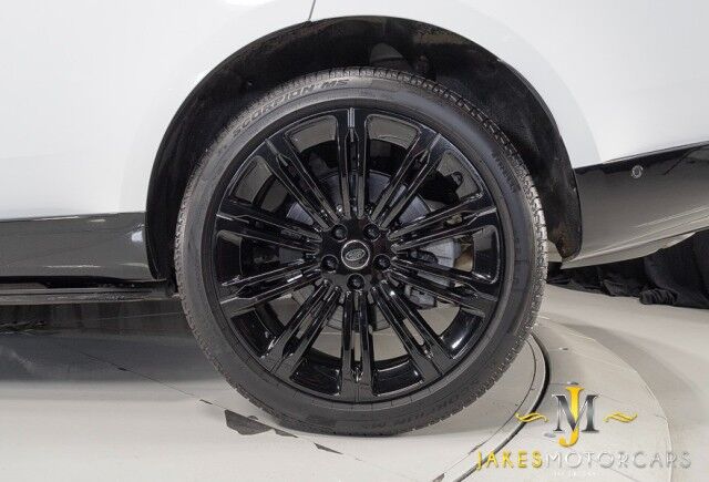 2025 Land Rover Range Rover P530 SE *ONLY 5700 MILES* *1-OWNER* San Diego CA
