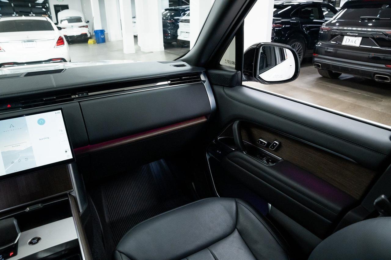 2025 Land Rover Range Rover Plug-In Hybrid Autobiography Massage Seats Rear Entertainment Portland OR