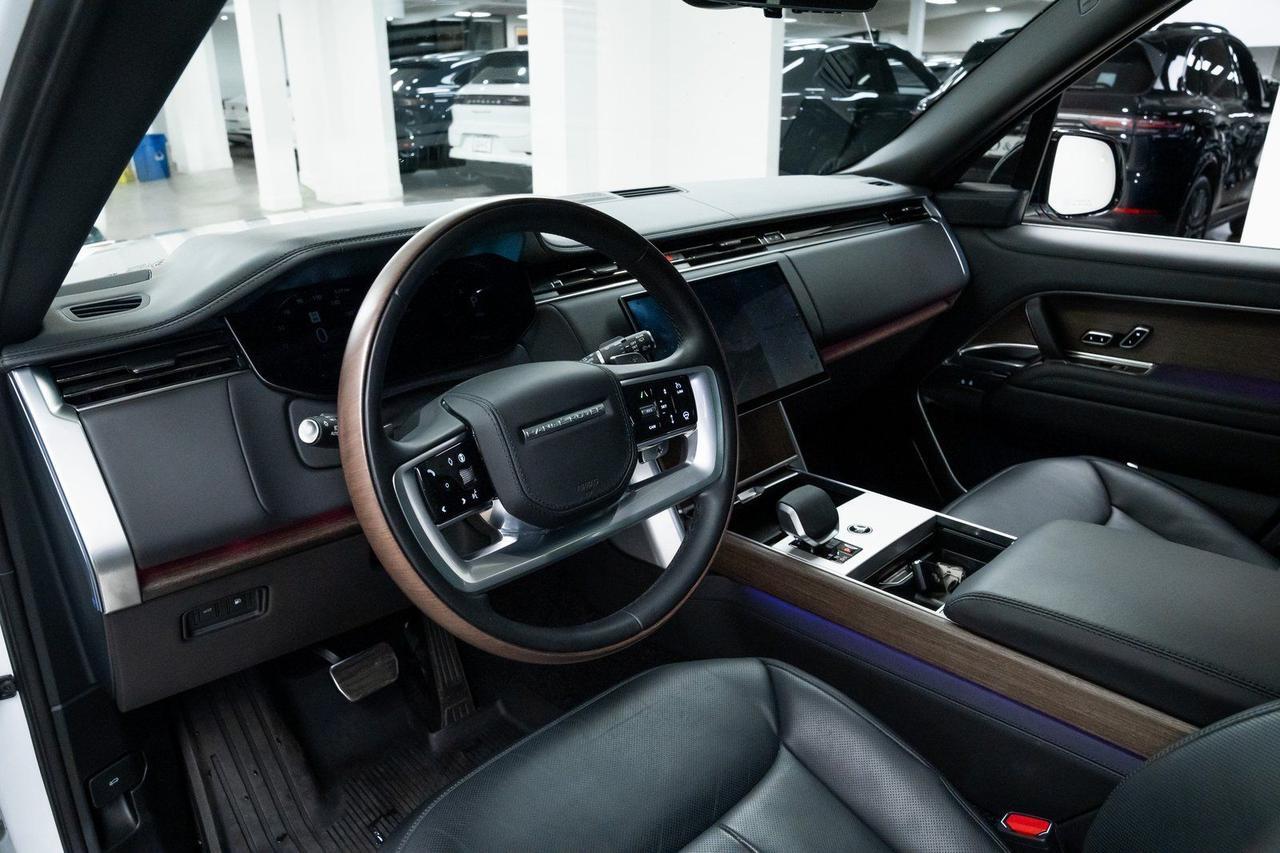 2025 Land Rover Range Rover Plug-In Hybrid Autobiography Massage Seats Rear Entertainment Portland OR