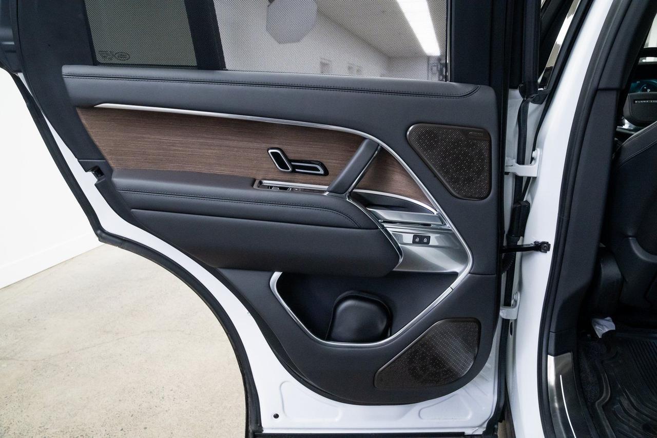 2025 Land Rover Range Rover Plug-In Hybrid Autobiography Massage Seats Rear Entertainment Portland OR