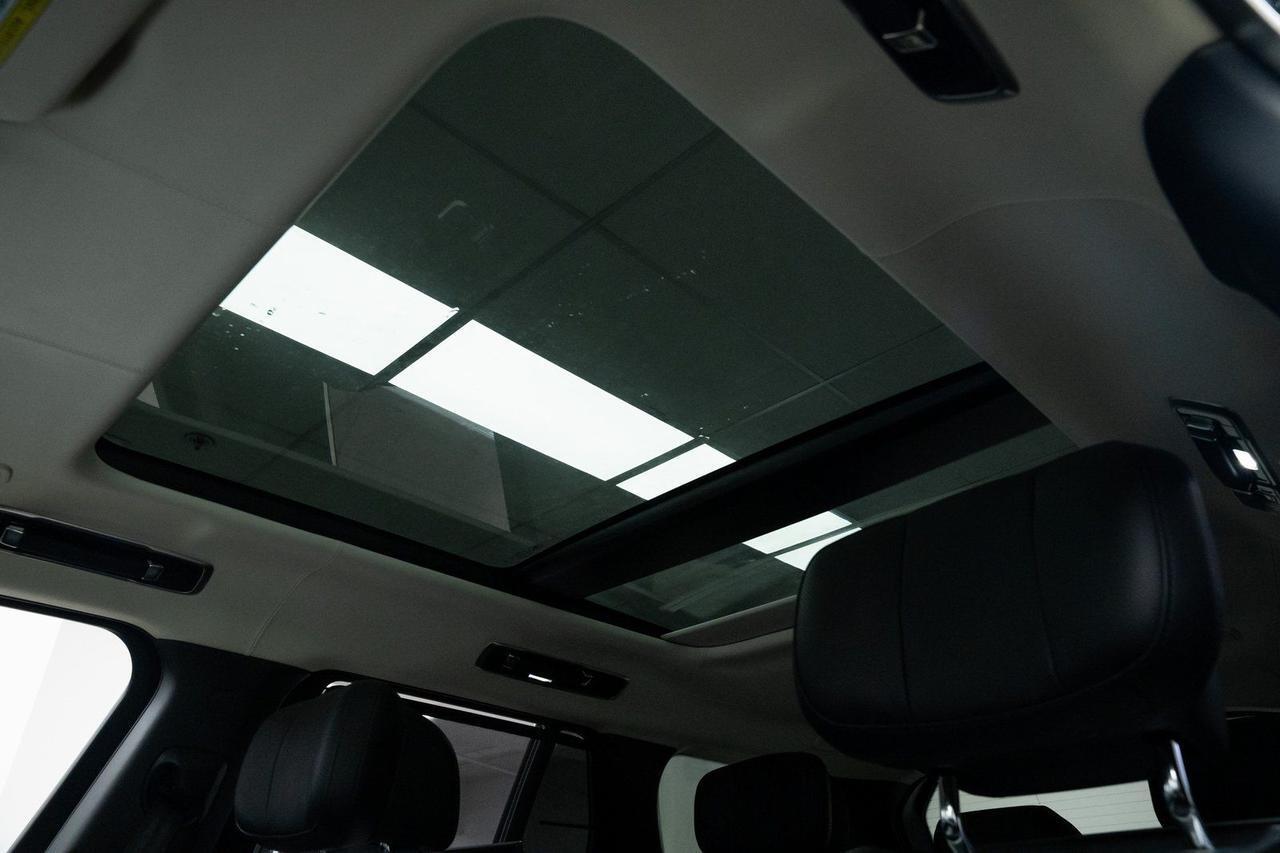2025 Land Rover Range Rover Plug-In Hybrid Autobiography Massage Seats Rear Entertainment Portland OR