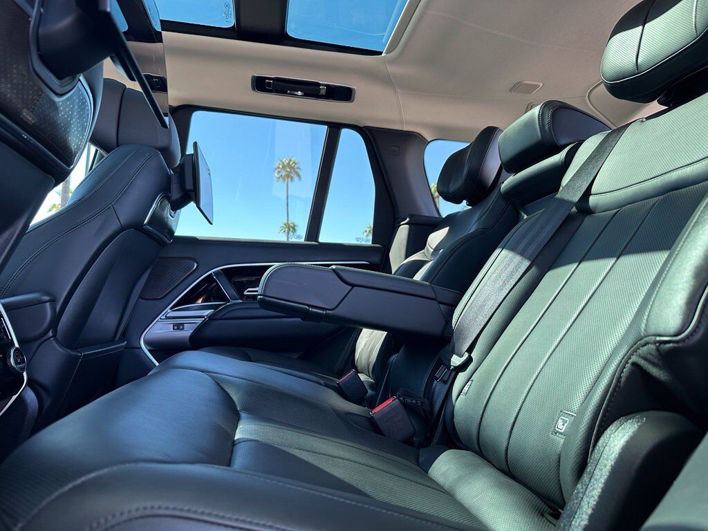 2025 Land Rover Range Rover Plug-In Hybrid Autobiography Tucson AZ