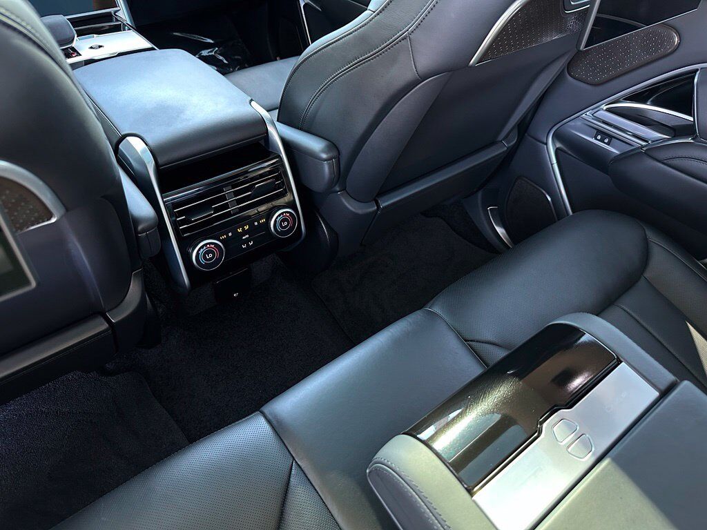 2025 Land Rover Range Rover Plug-In Hybrid Autobiography Tucson AZ