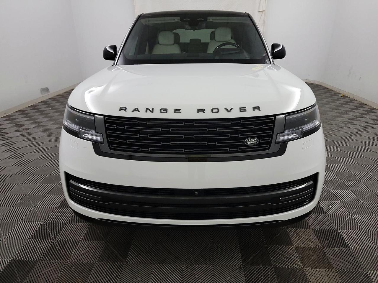 2025 Land Rover Range Rover Plug-In Hybrid SE Adaptive Cruise Head-Up Display Portland OR