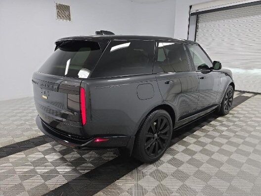 2025 Land Rover Range Rover Plug-In Hybrid SE Indianapolis IN