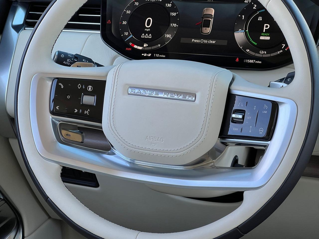 2025 Land Rover Range Rover Plug-In Hybrid SE Indianapolis IN