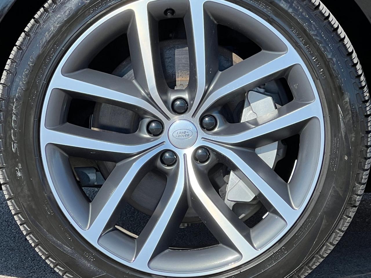 2025 Land Rover Range Rover Plug-In Hybrid SE Indianapolis IN