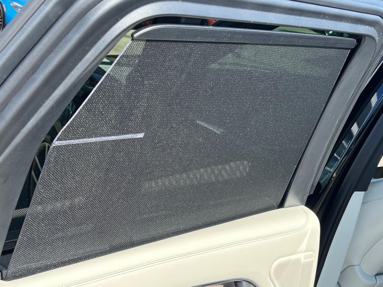 2025 Land Rover Range Rover Plug-In Hybrid SE Indianapolis IN