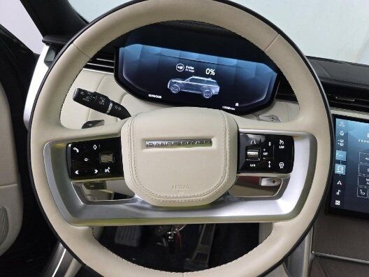 2025 Land Rover Range Rover Plug-In Hybrid SE Indianapolis IN