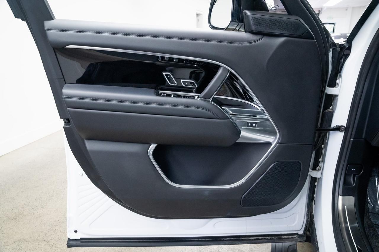2025 Land Rover Range Rover Plug-In Hybrid SE Massage Seats Adaptive Cruise Portland OR