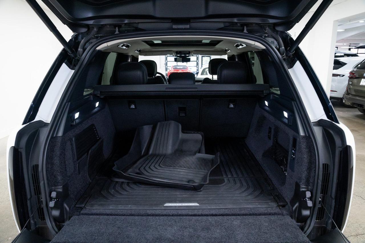 2025 Land Rover Range Rover Plug-In Hybrid SE Massage Seats Adaptive Cruise Portland OR