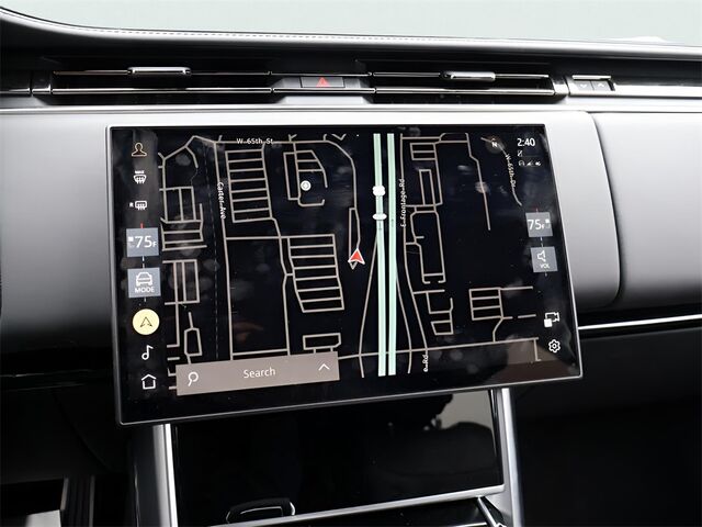 2025 Land Rover Range Rover Plug-In Hybrid SE Oshkosh WI