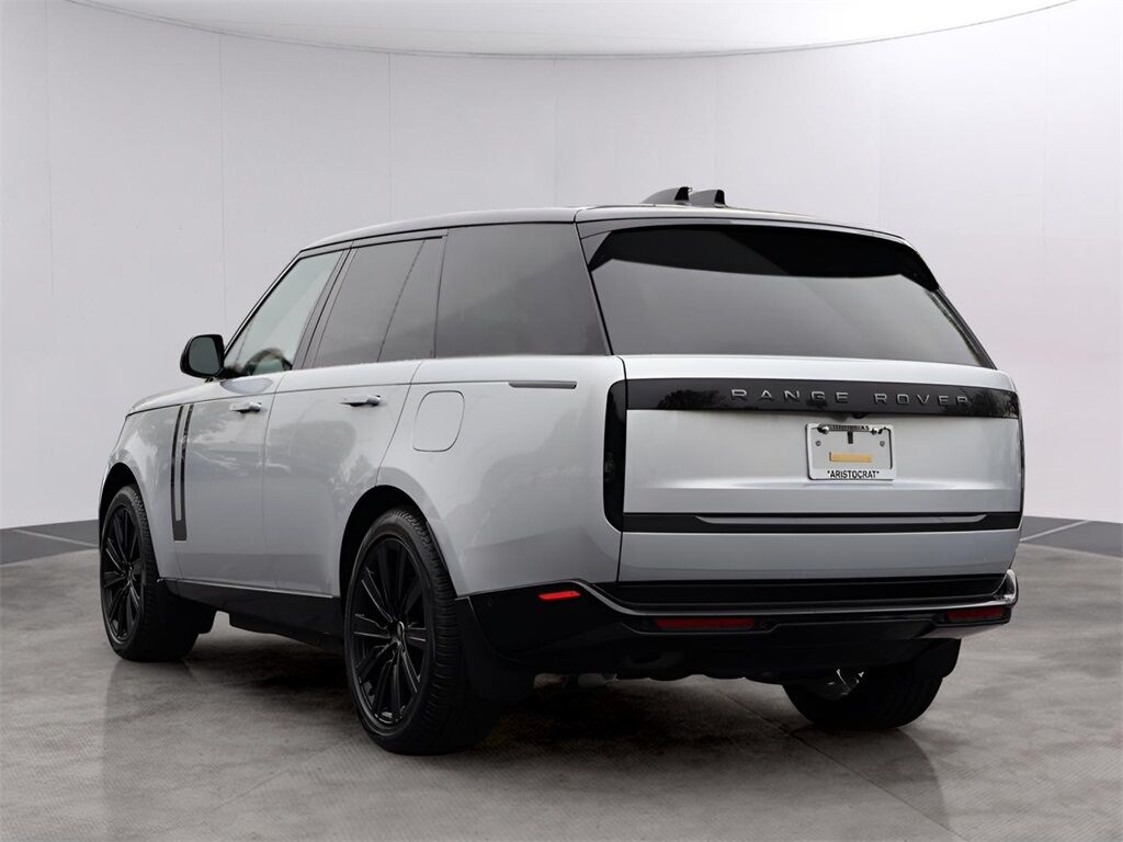 2025 Land Rover Range Rover Plug-In Hybrid SE San Clemente CA