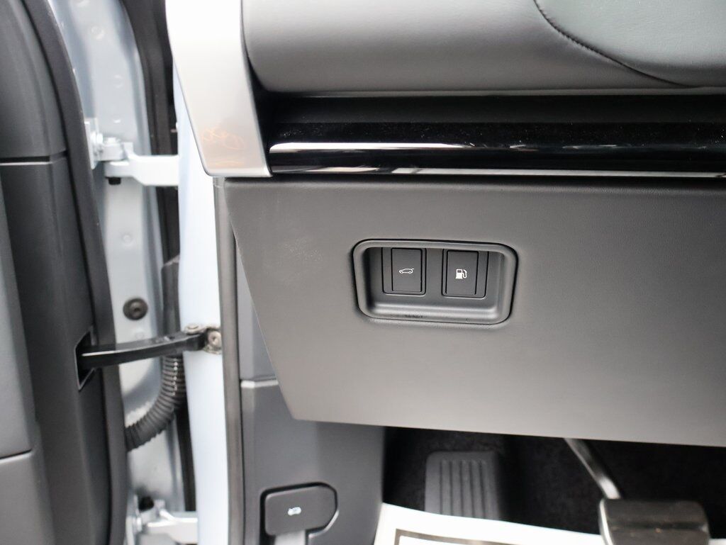 2025 Land Rover Range Rover Plug-In Hybrid SE San Clemente CA