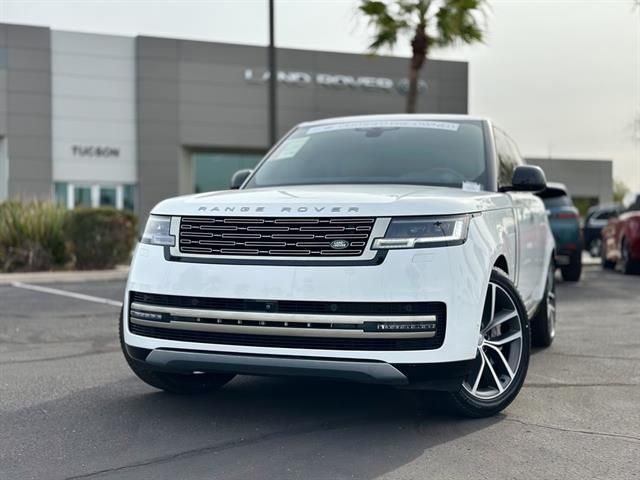 2025 Land Rover Range Rover Plug-In Hybrid