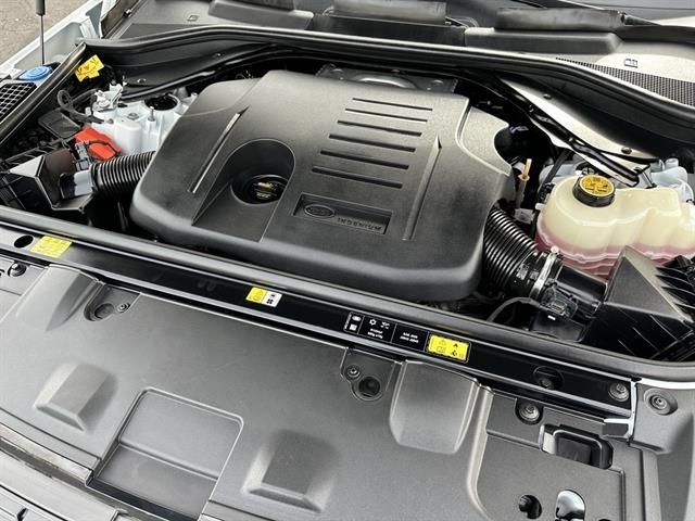 2025 Land Rover Range Rover Plug-In Hybrid SE Tucson AZ