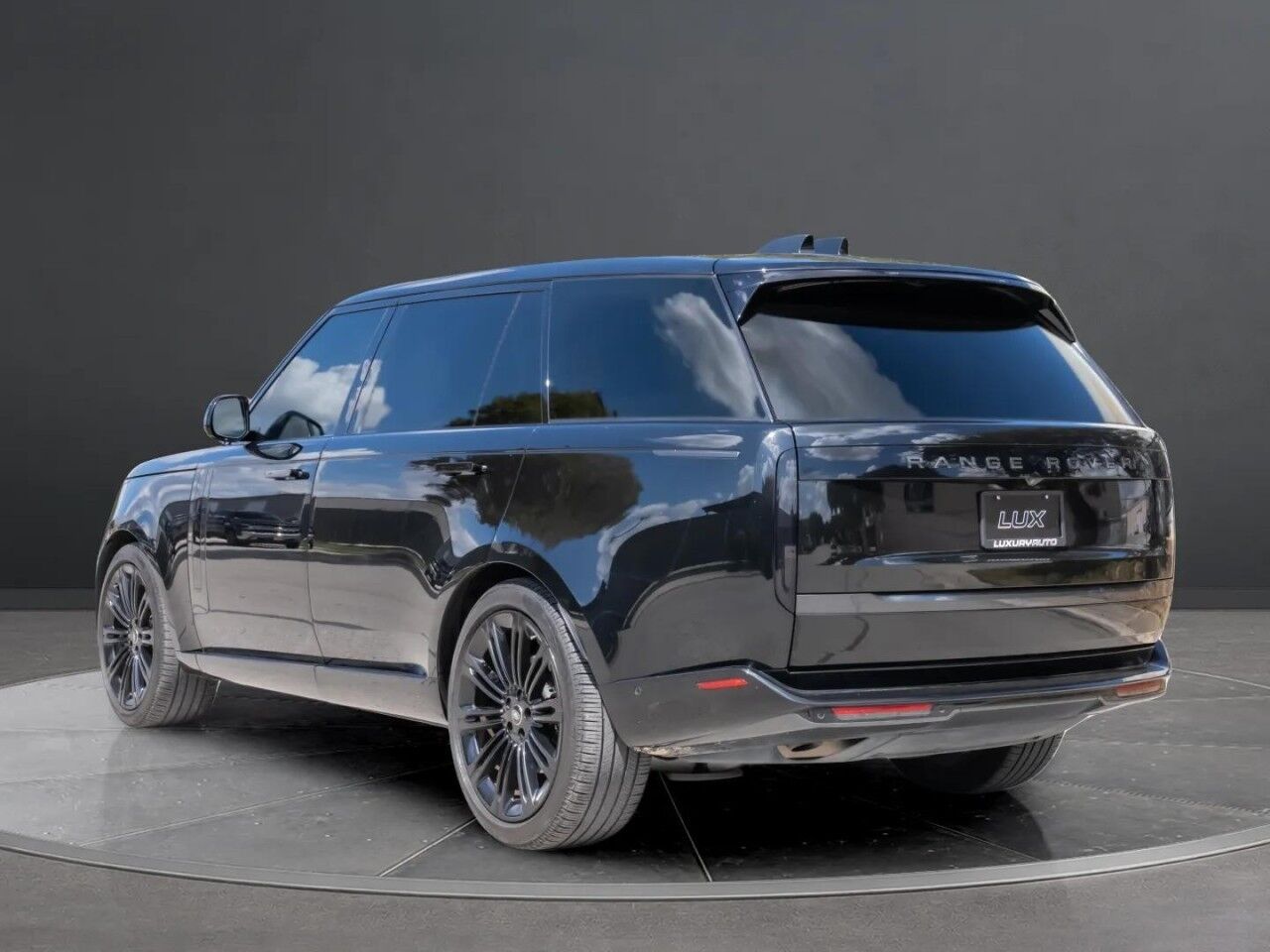2025 Land Rover Range Rover SE - Long Wheelbase San Antonio TX