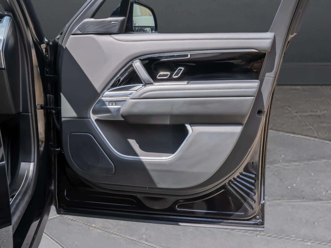2025 Land Rover Range Rover SE - Long Wheelbase San Antonio TX