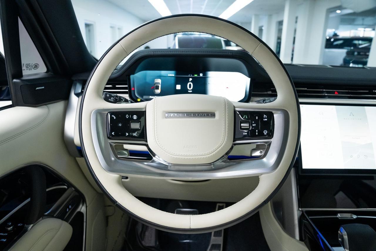 2025 Land Rover Range Rover SE 1 Owner Velocity Blue Metallic Portland OR