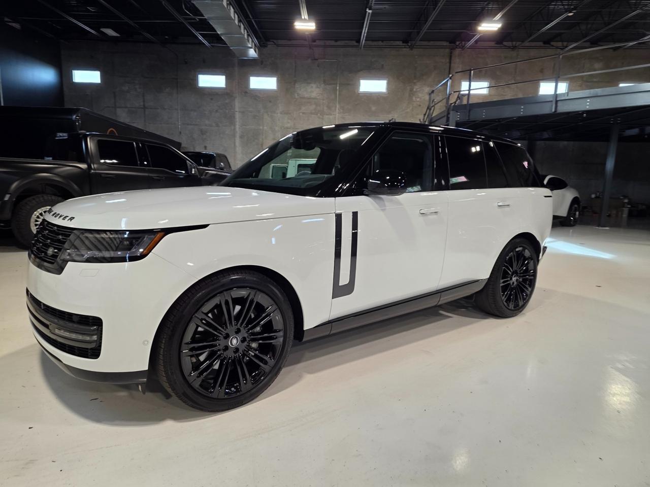 2025 Land Rover Range Rover SE $123k MSRP Scottsdale AZ