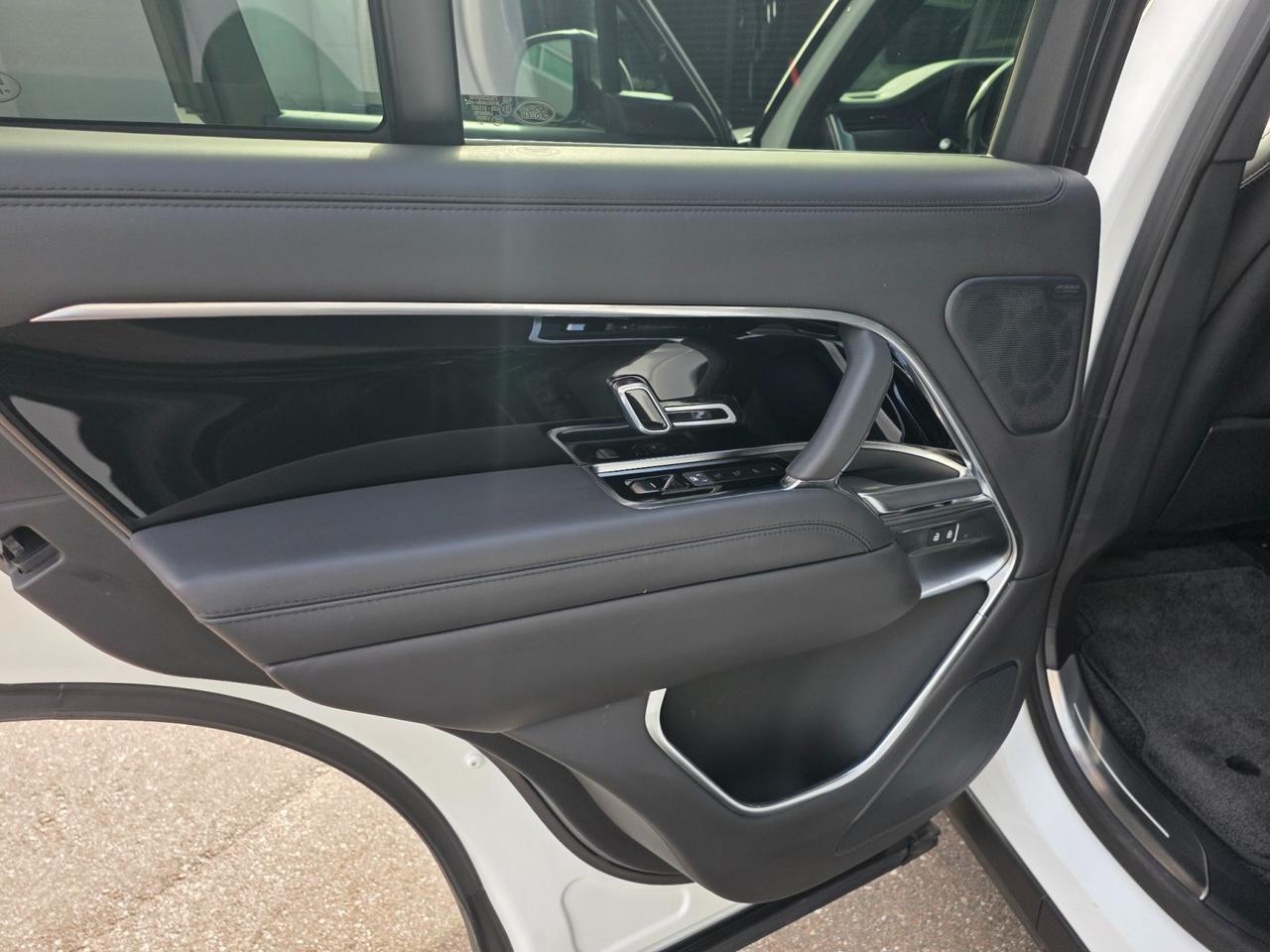 2025 Land Rover Range Rover SE $123k MSRP Scottsdale AZ