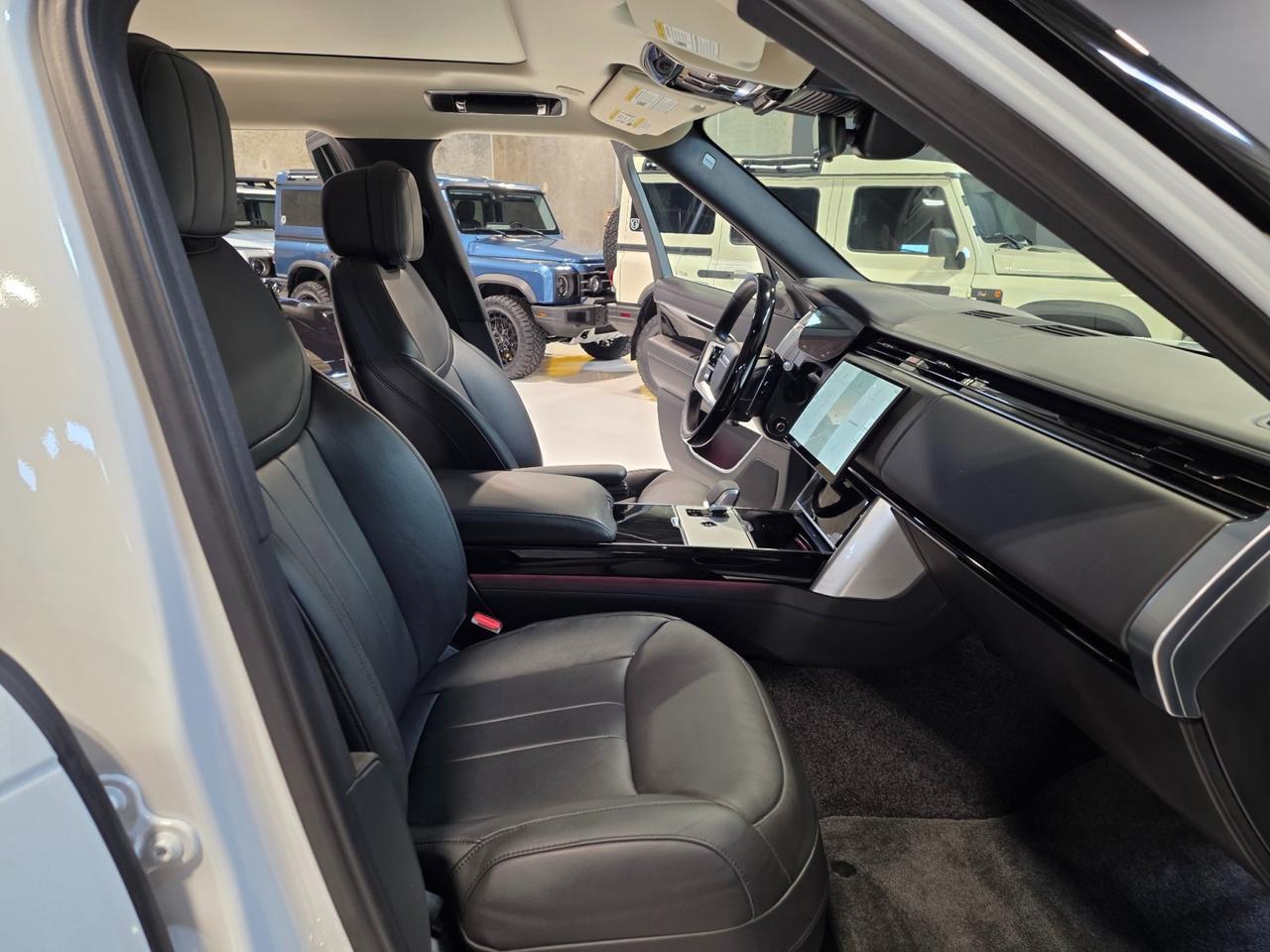 2025 Land Rover Range Rover SE $123k MSRP Scottsdale AZ