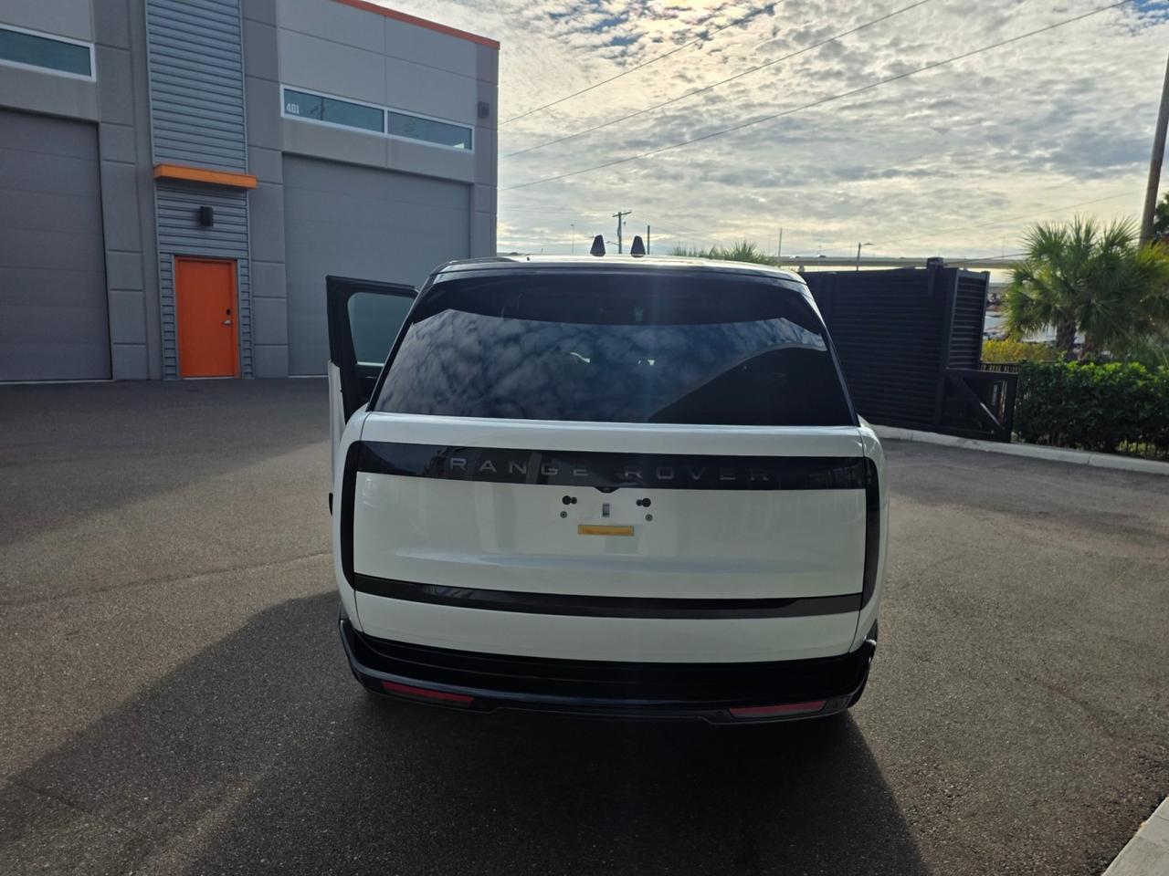 2025 Land Rover Range Rover SE $123k MSRP Scottsdale AZ