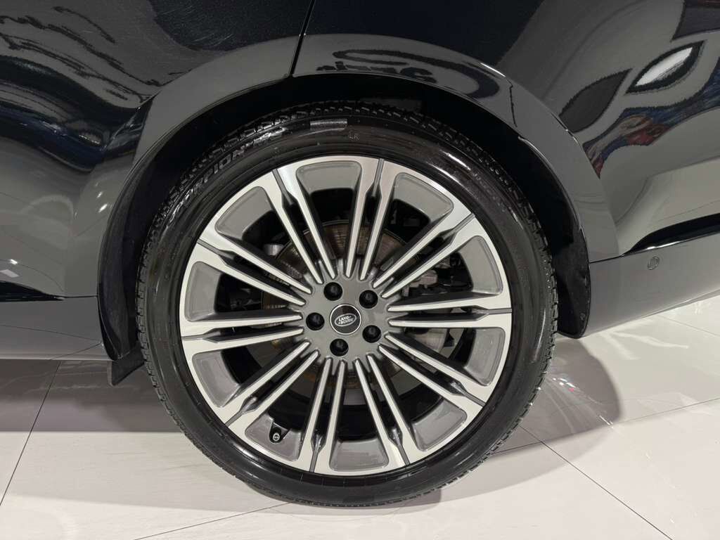 2025 Land Rover Range Rover SE Fort Lauderdale FL