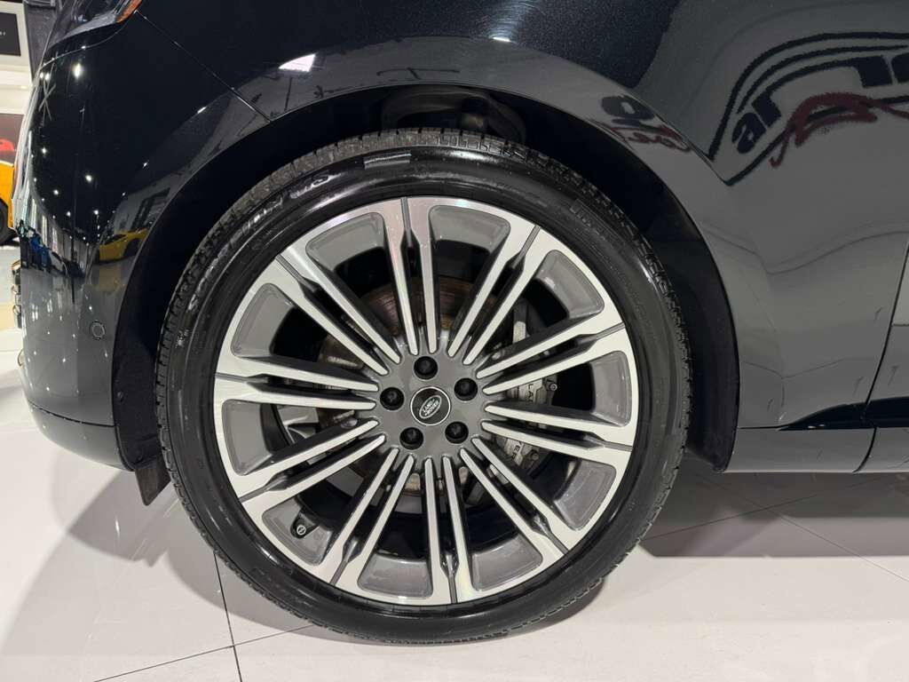 2025 Land Rover Range Rover SE Fort Lauderdale FL