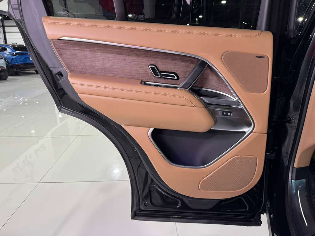 2025 Land Rover Range Rover SE Fort Lauderdale FL