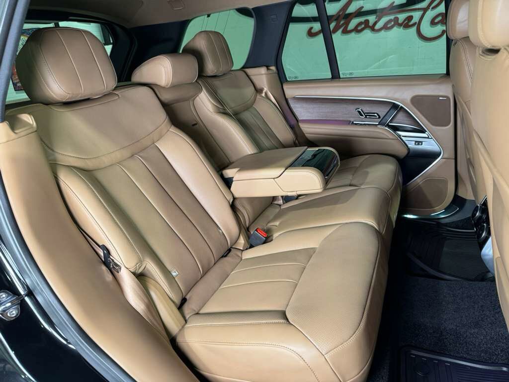 2025 Land Rover Range Rover SE Fort Lauderdale FL