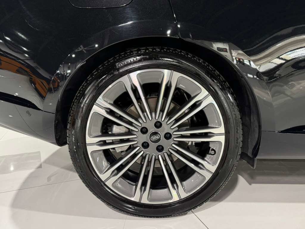 2025 Land Rover Range Rover SE Fort Lauderdale FL