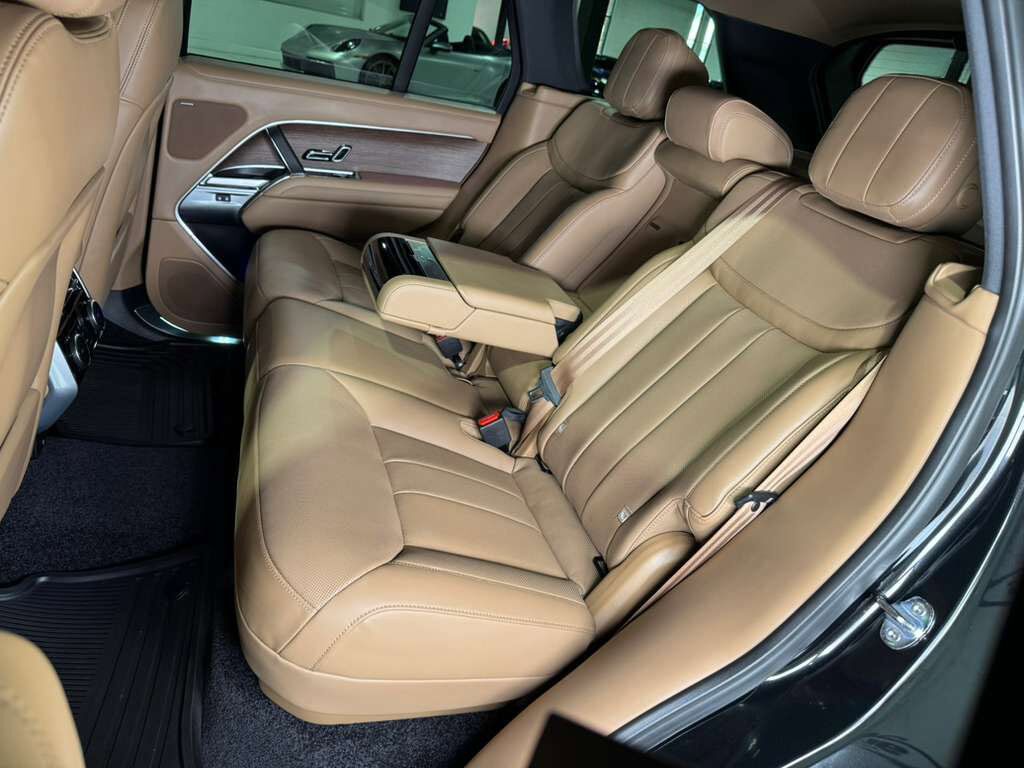 2025 Land Rover Range Rover SE Fort Lauderdale FL