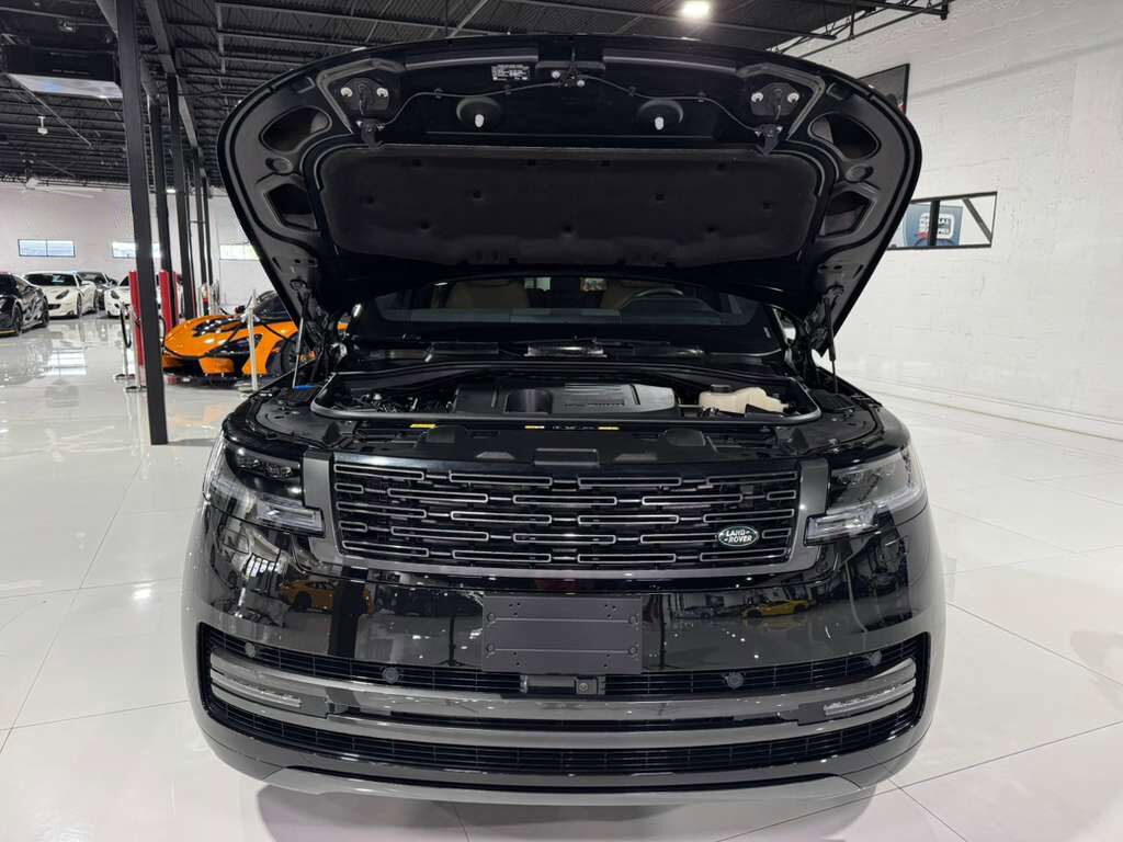 2025 Land Rover Range Rover SE Fort Lauderdale FL