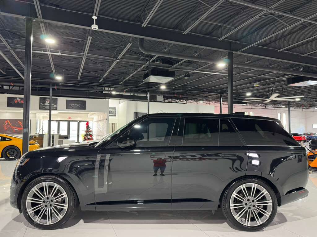 2025 Land Rover Range Rover SE Fort Lauderdale FL