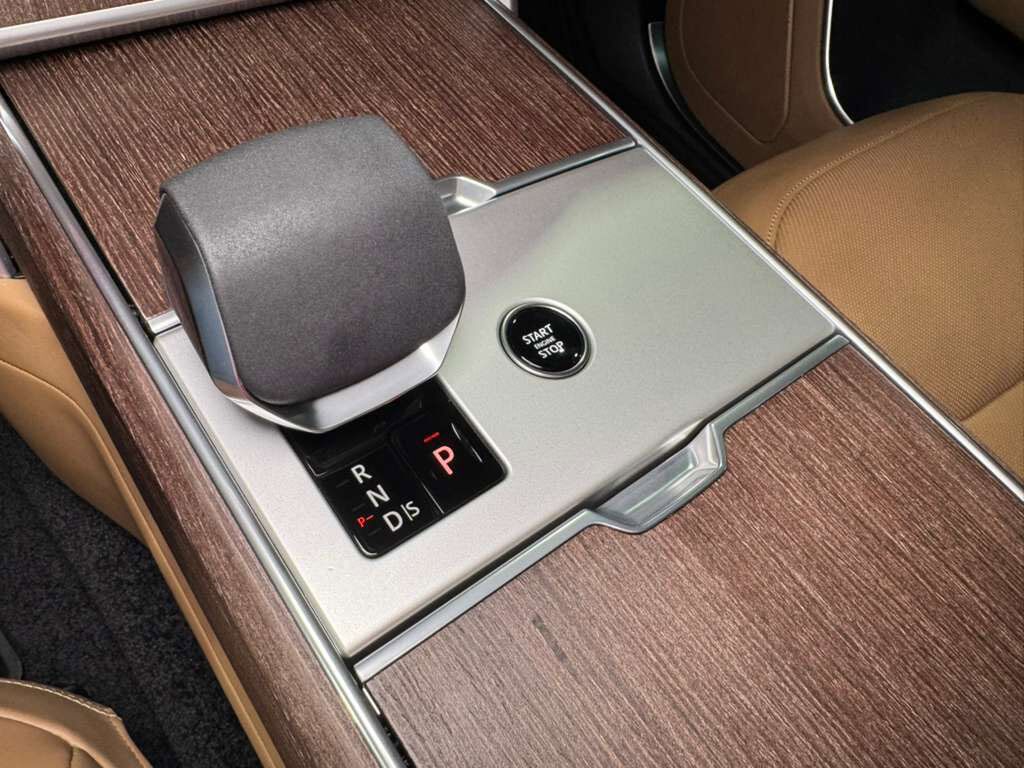 2025 Land Rover Range Rover SE Fort Lauderdale FL