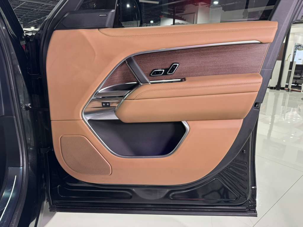 2025 Land Rover Range Rover SE Fort Lauderdale FL