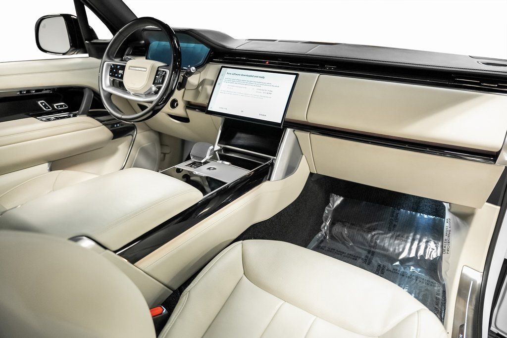 2025 Land Rover Range Rover SE Indianapolis IN