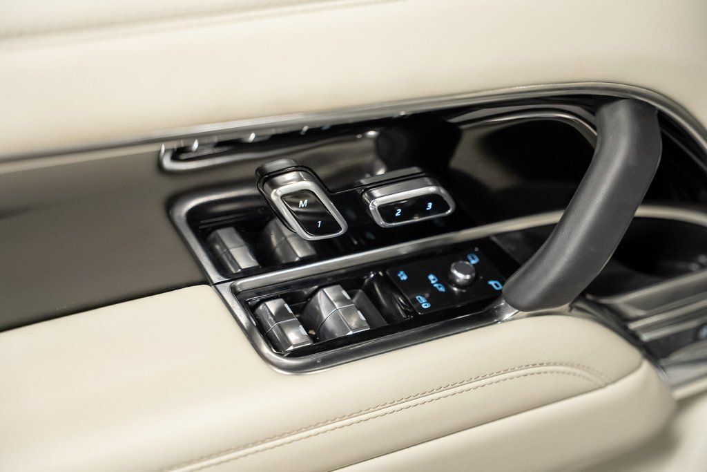 2025 Land Rover Range Rover SE Indianapolis IN