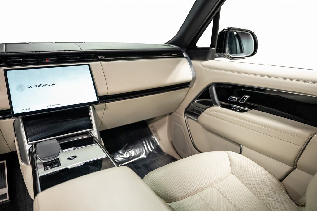 2025 Land Rover Range Rover SE Indianapolis IN
