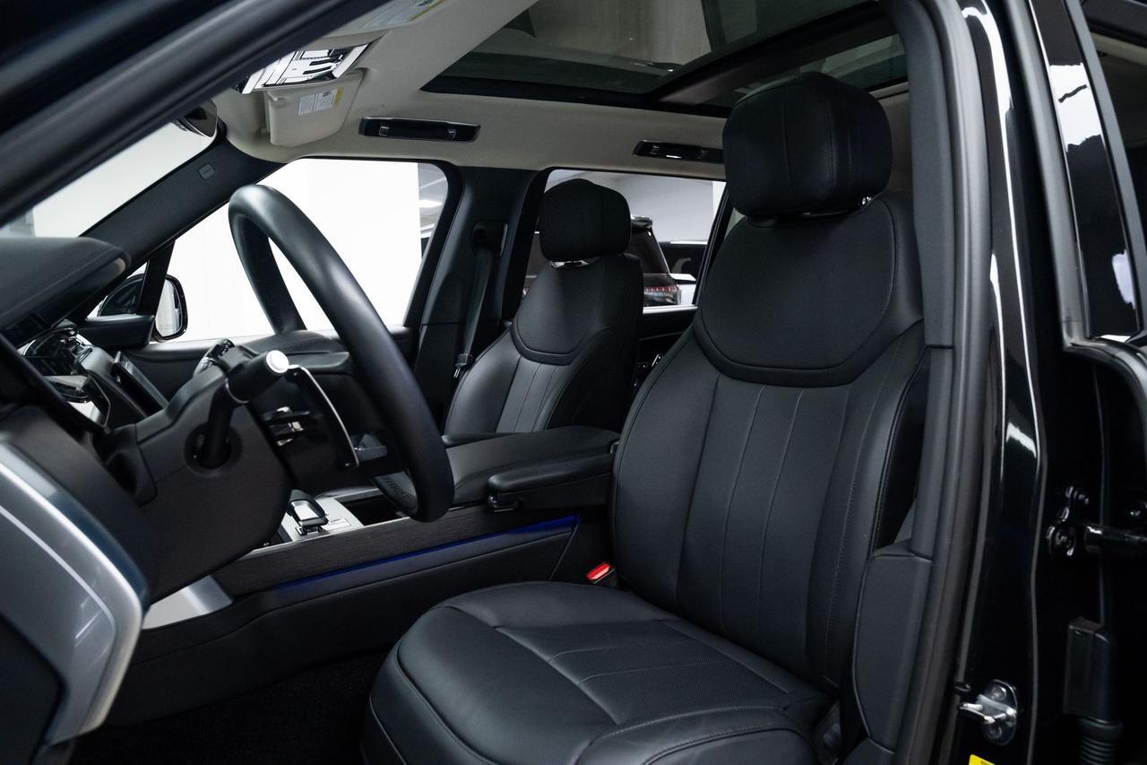 2025 Land Rover Range Rover SE LWB Adaptive Cruise 3rd Row Seats Portland OR