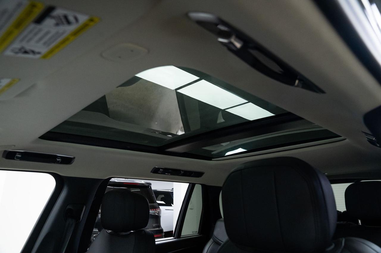 2025 Land Rover Range Rover SE LWB Adaptive Cruise 3rd Row Seats Portland OR