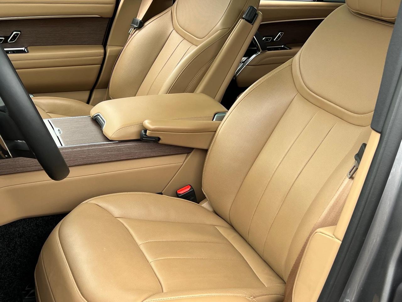 2025 Land Rover Range Rover SE LWB Indianapolis IN