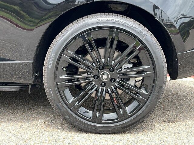 2025 Land Rover Range Rover SE LWB w/3rd Row San Juan TX