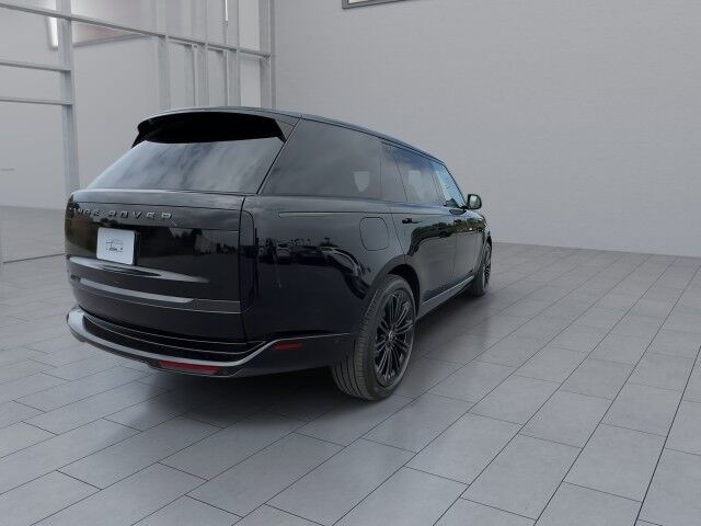 2025 Land Rover Range Rover SE LWB w/3rd Row San Juan TX